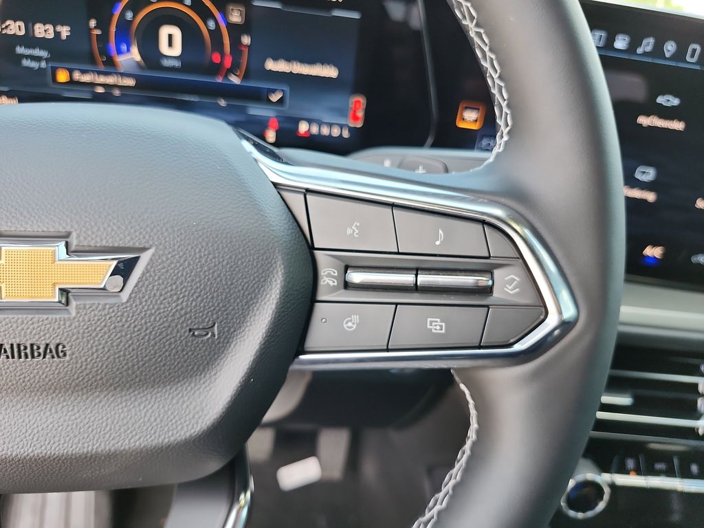 new 2026 Chevrolet Traverse car, priced at $39,695
