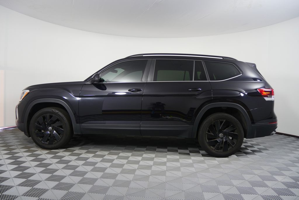 2024 Volkswagen Atlas SE 6