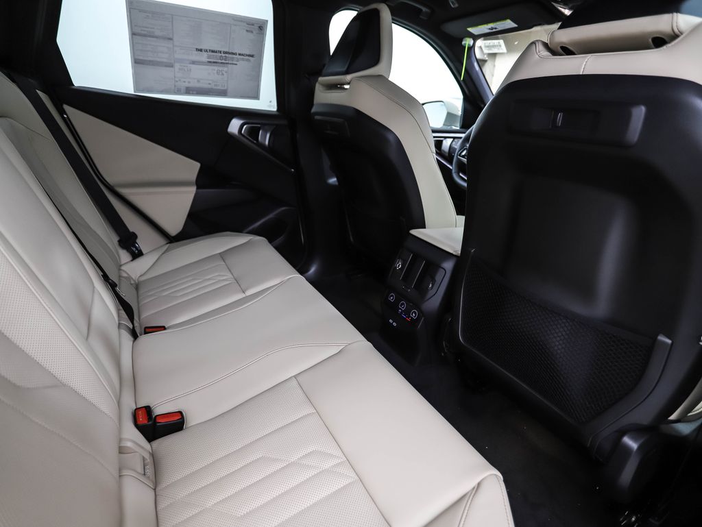 Thumbnail: 2026 BMW X3 - 27