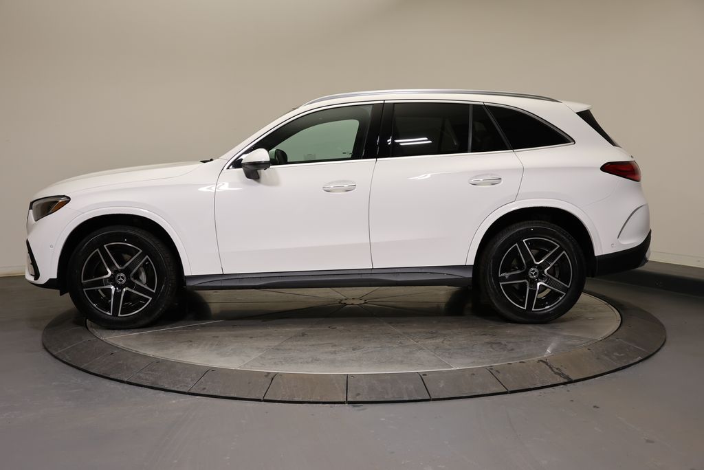 Thumbnail: 2026 Mercedes-Benz GLC - 4
