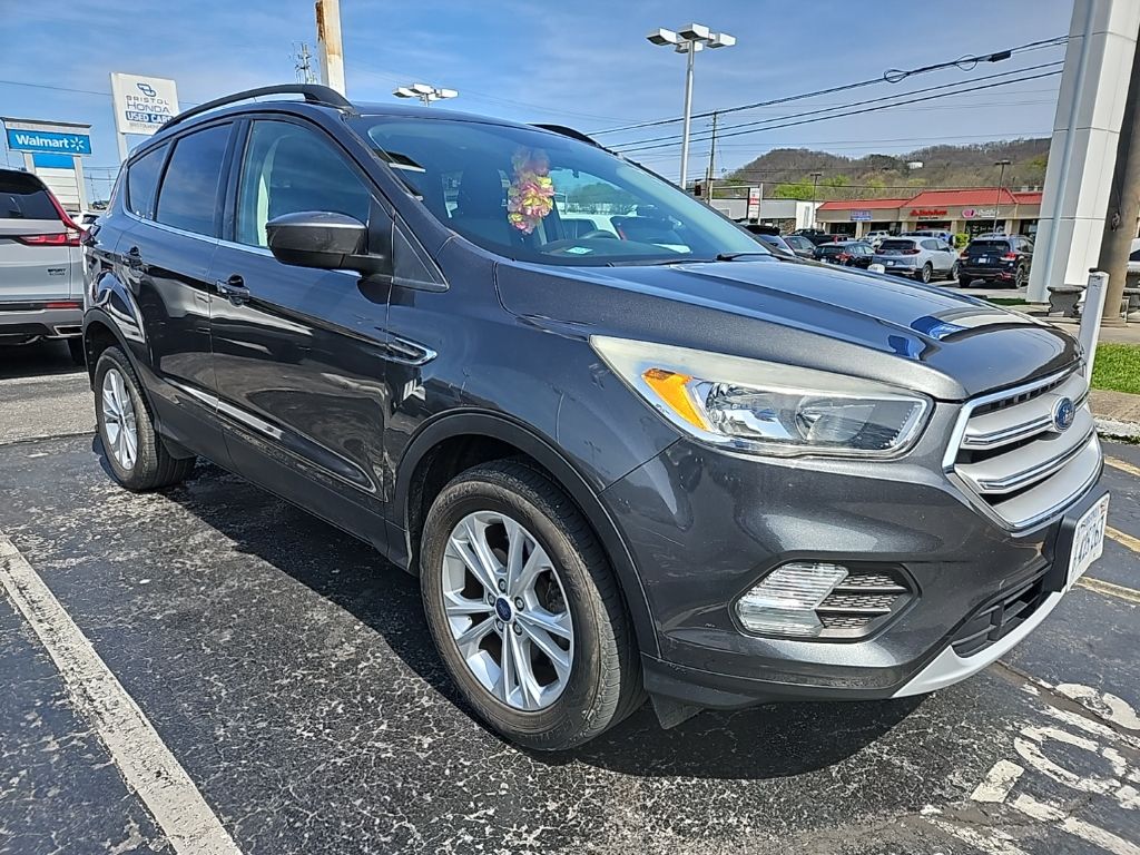 Gray Metallic 2018 Ford Escape SE AWD SUV / Crossover All-Wheel Drive 6-Speed Automatic