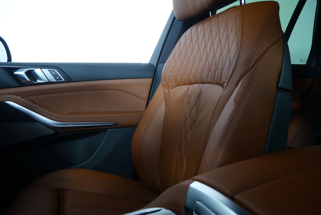 Thumbnail: 2026 BMW X5 - 22