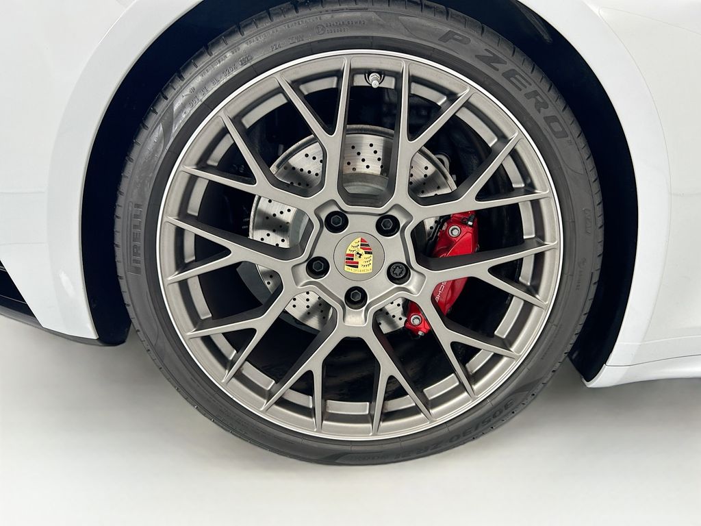 Thumbnail: 2024 Porsche 911 - 31