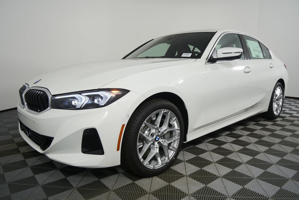 Thumbnail: 2026 BMW 3 Series - 7