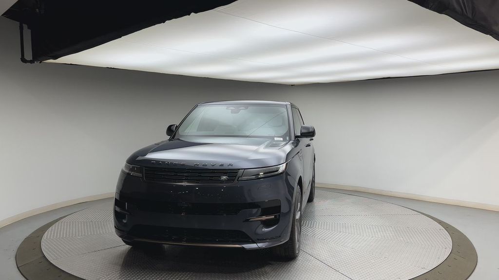 Thumbnail: 2026 Land Rover Range Rover Sport - 7