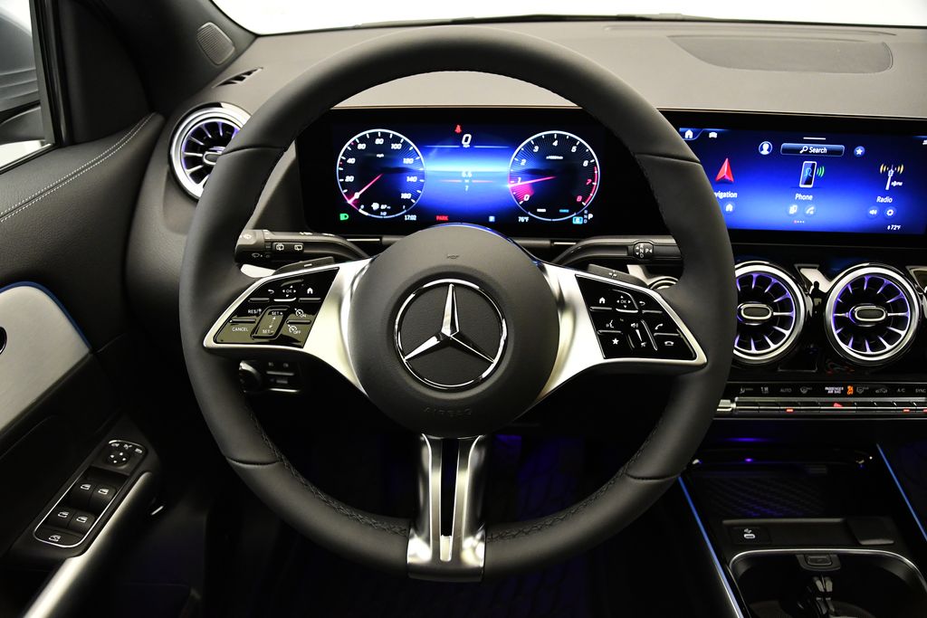 2025 Mercedes-Benz GLA 250 4MATIC 21