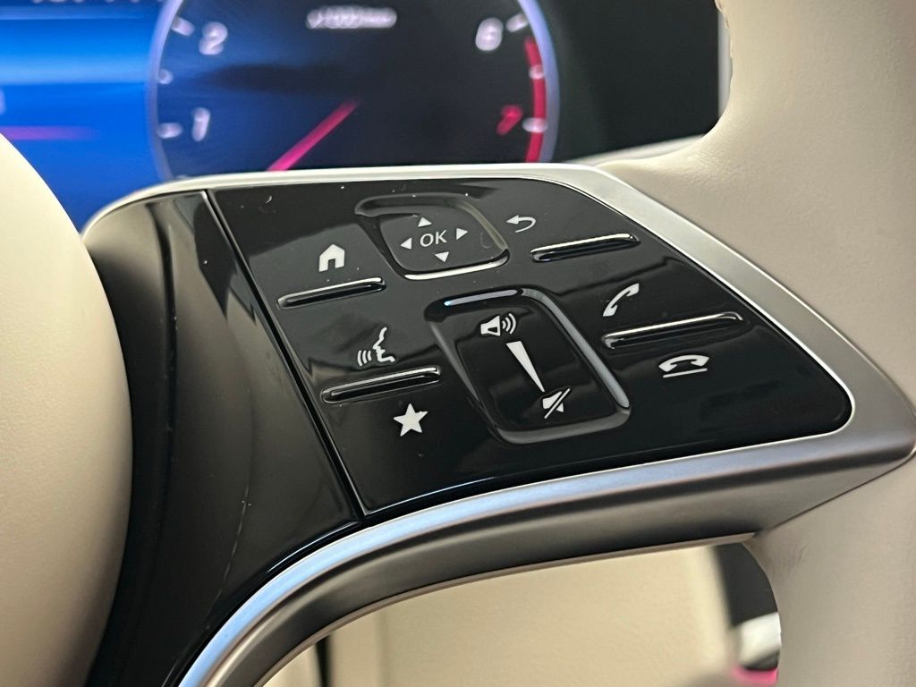 Thumbnail: 2024 Mercedes-Benz S-Class - 9