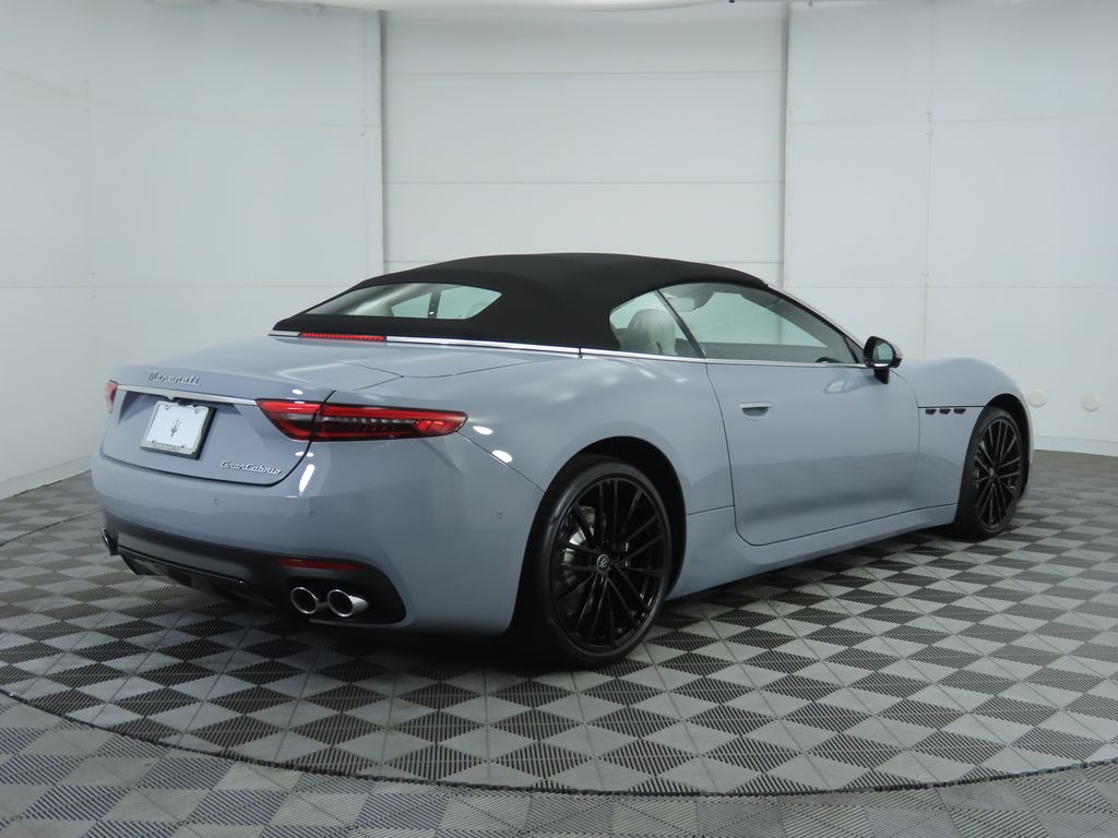 Thumbnail: 2025 Maserati GranCabrio - 13