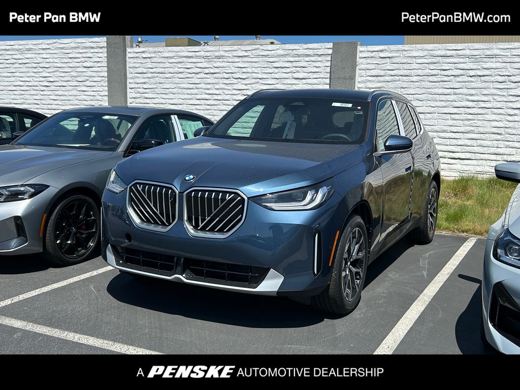 2025 BMW X3 3.0i Hero Image