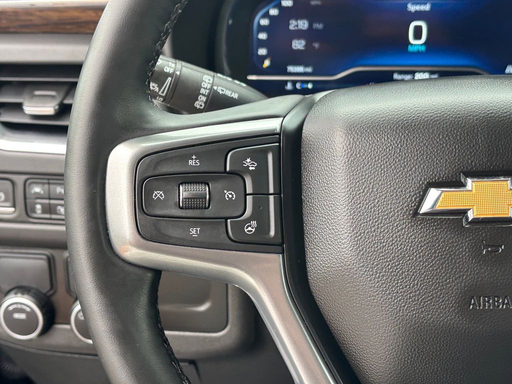 Used Car 2023 Chevrolet Suburban  Premier For Sale Under $50,000 In Austin, Texas