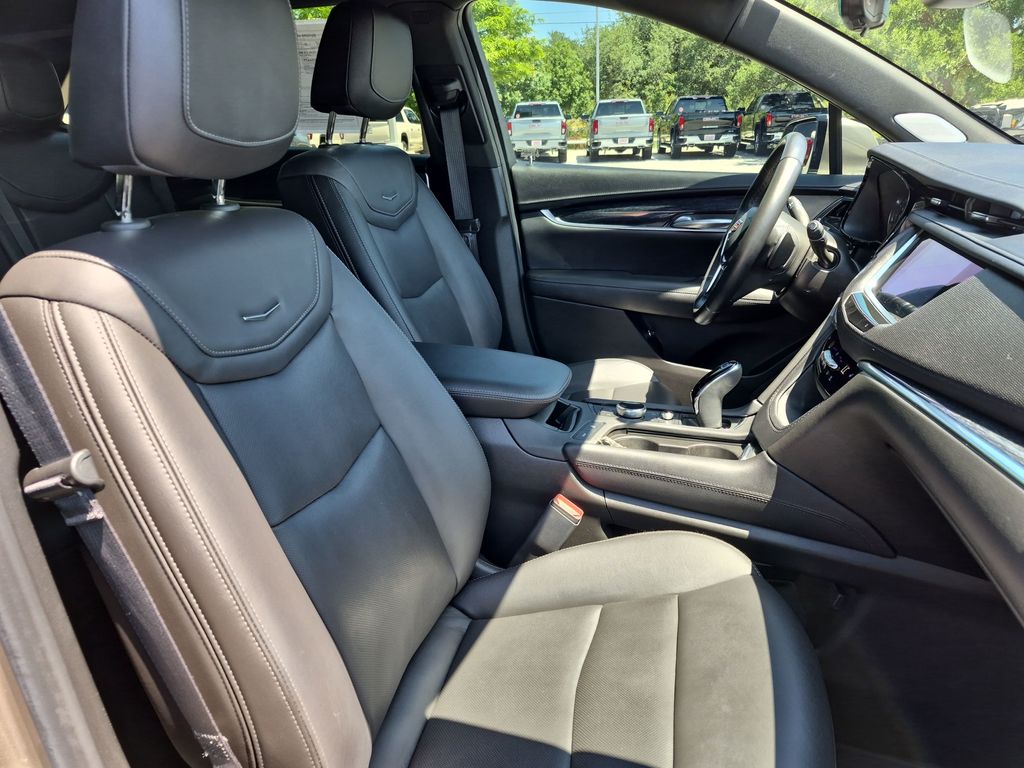 Used Car 2023 Cadillac Xt5  Premium Luxury For Sale Under $30,000 In Austin, Texas