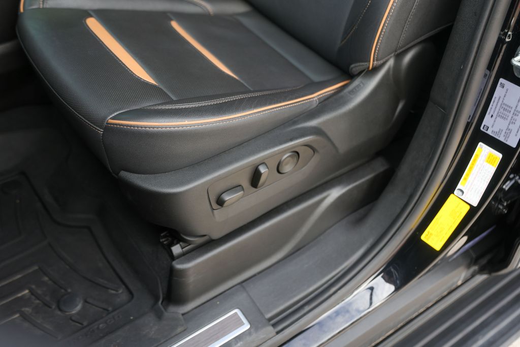 Used Car 2023 Gmc Yukon Xl  At4 For Sale Under $60,000 In Austin, Texas