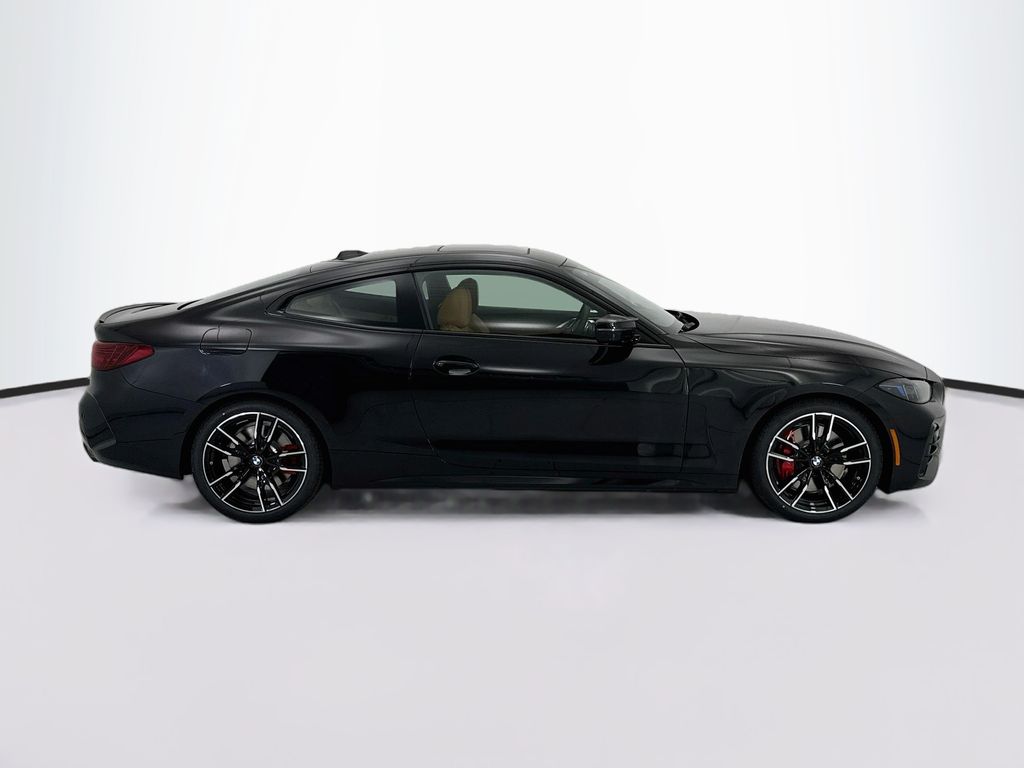 Thumbnail: 2027 BMW 4 Series - 4