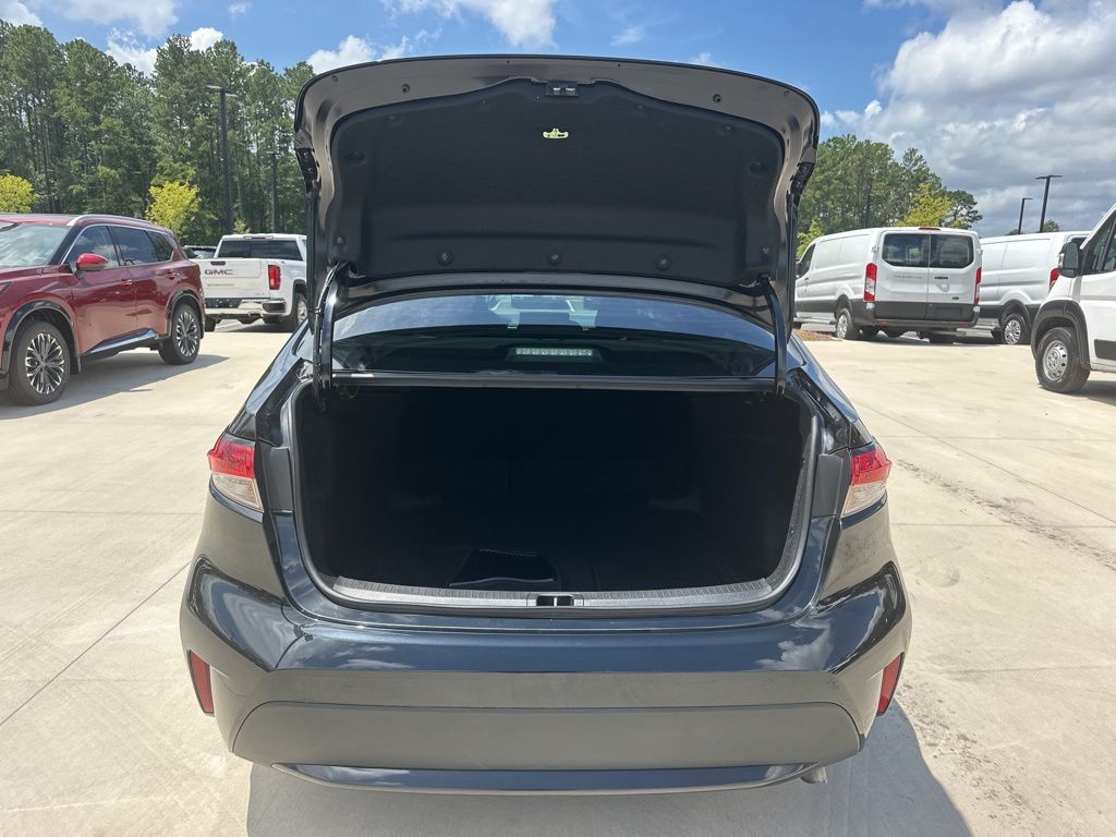 2022 Black Sand Pearl Toyota Corolla LE FWD Sedan