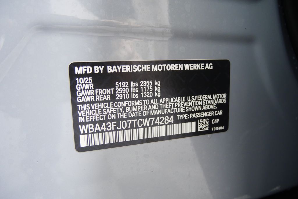 Thumbnail: 2026 BMW 5 Series - 27