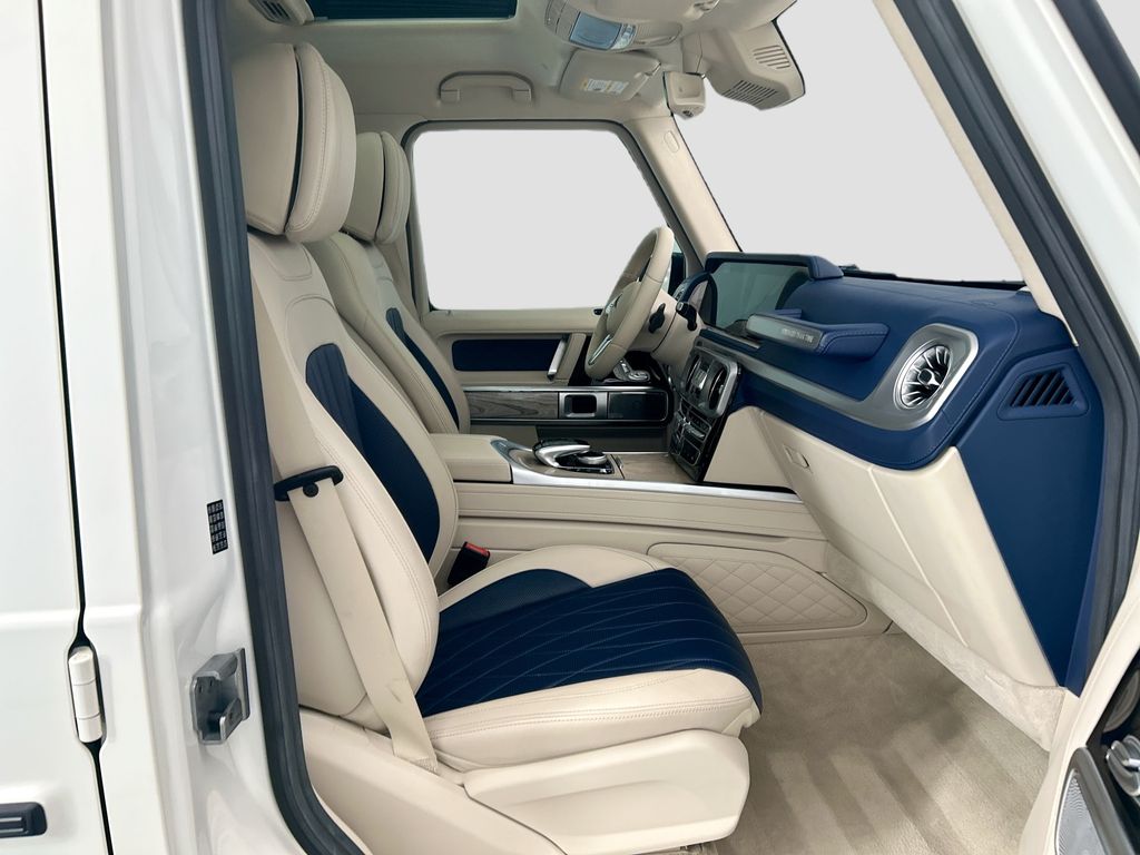 Thumbnail: 2020 Mercedes-Benz G-Class - 19