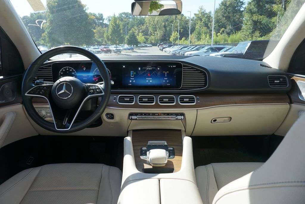 Thumbnail: 2024 Mercedes-Benz GLE - 29