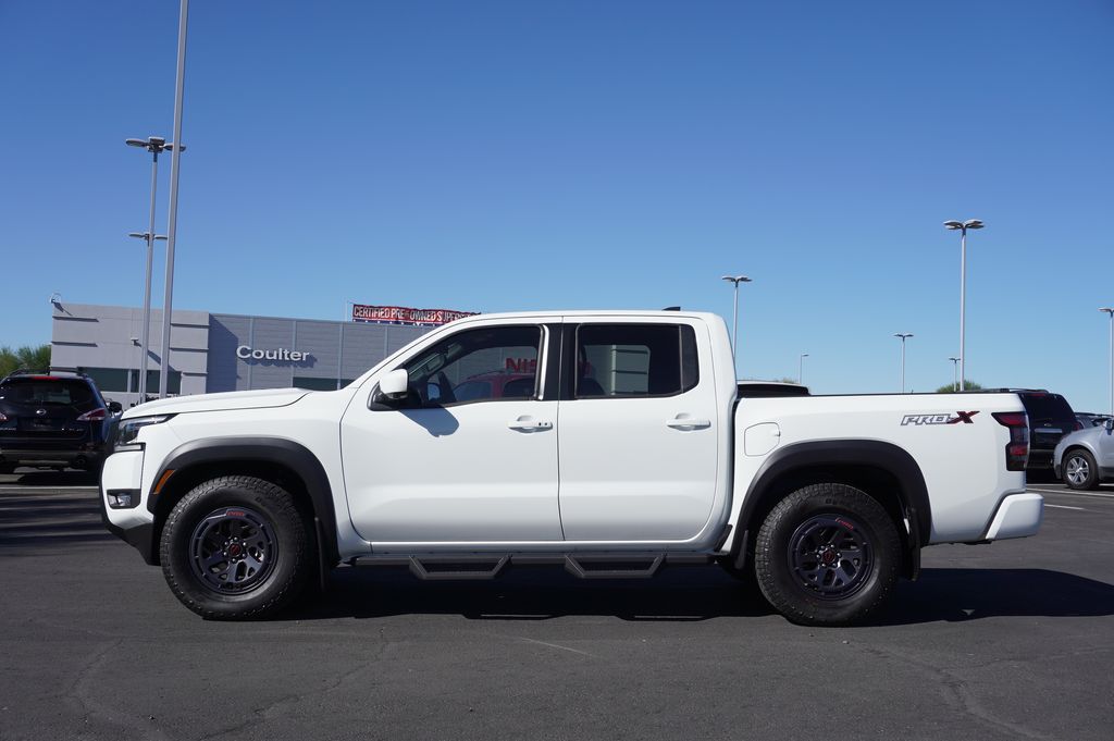 2025 Nissan Frontier PRO-X 2