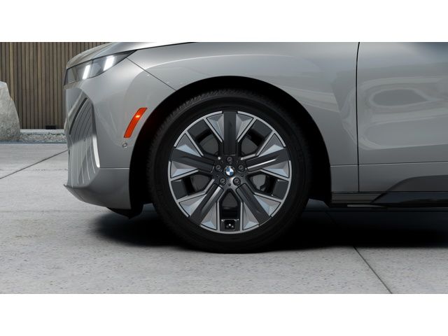 Thumbnail: 2026 BMW iX - 7