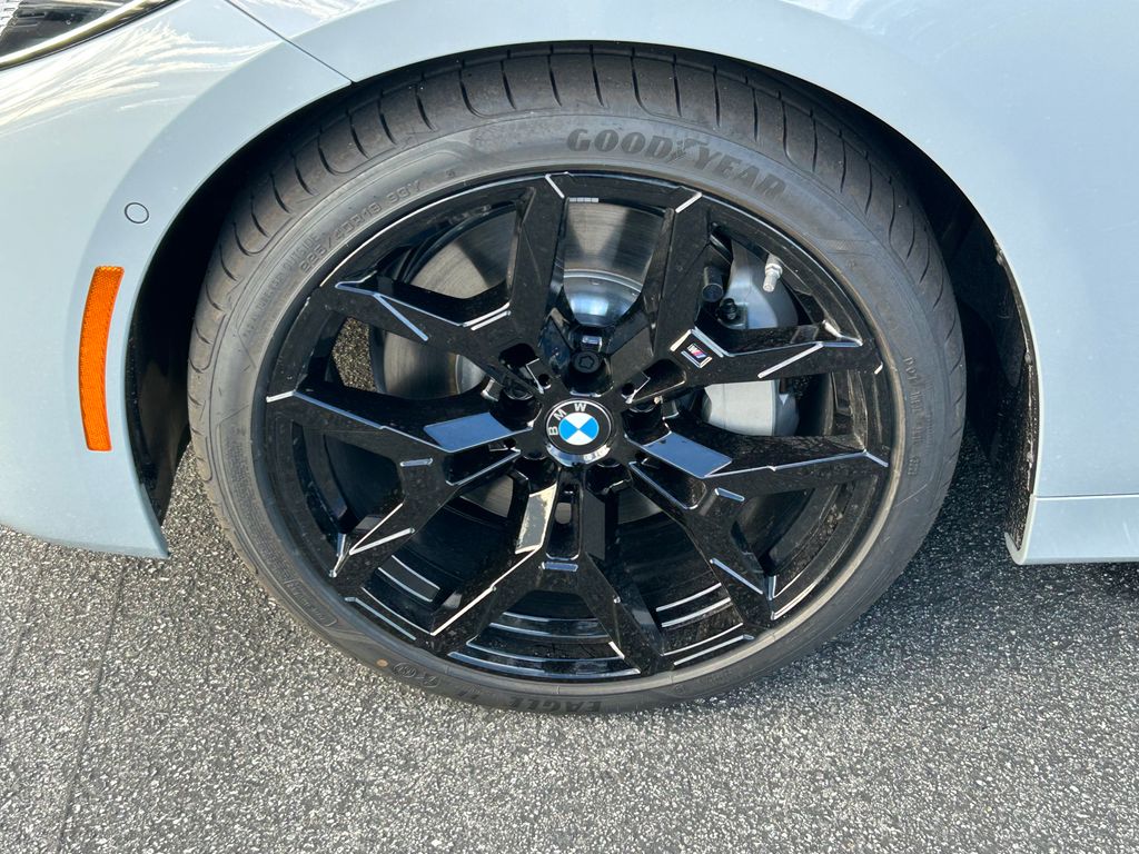 Thumbnail: 2026 BMW 4 Series - 9