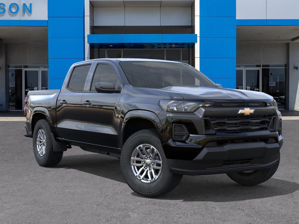 View vehicle photo 7