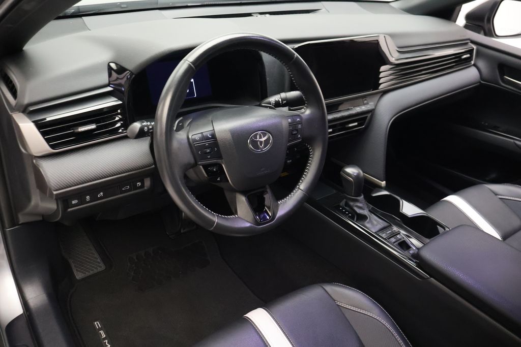 Thumbnail: 2025 Toyota Camry - 15