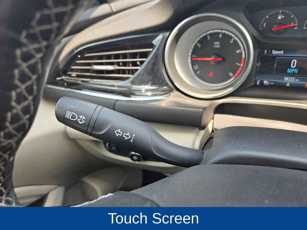 2018 Buick Regal Sportback Essence