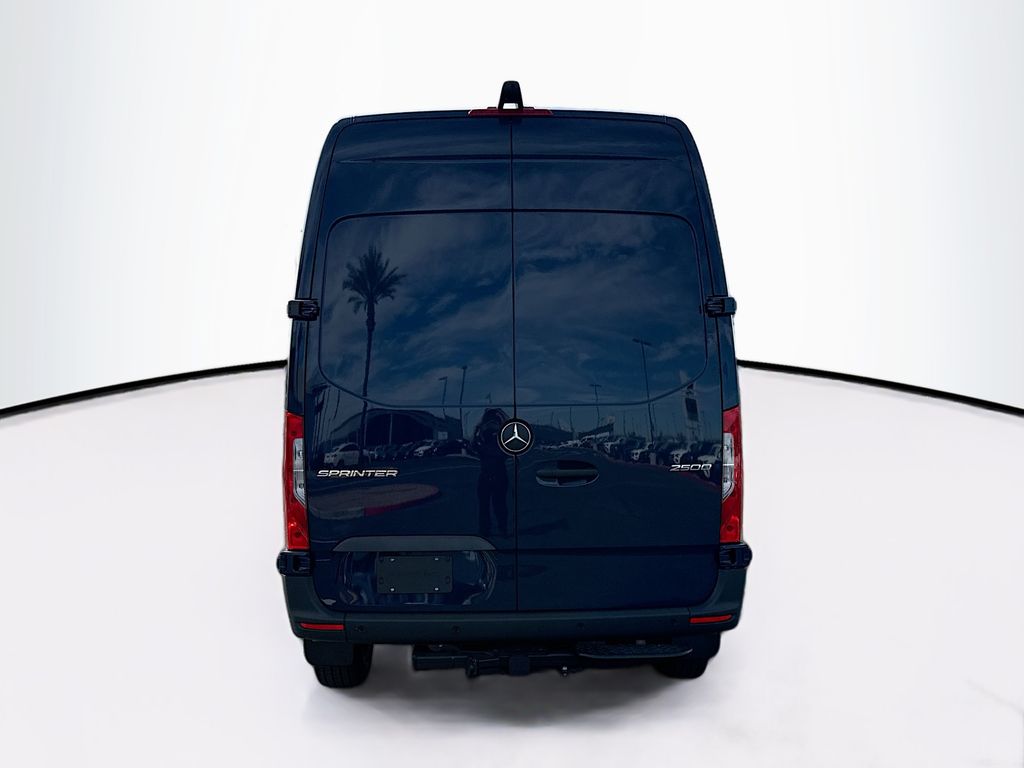 Thumbnail: 2026 Mercedes-Benz Sprinter - 6