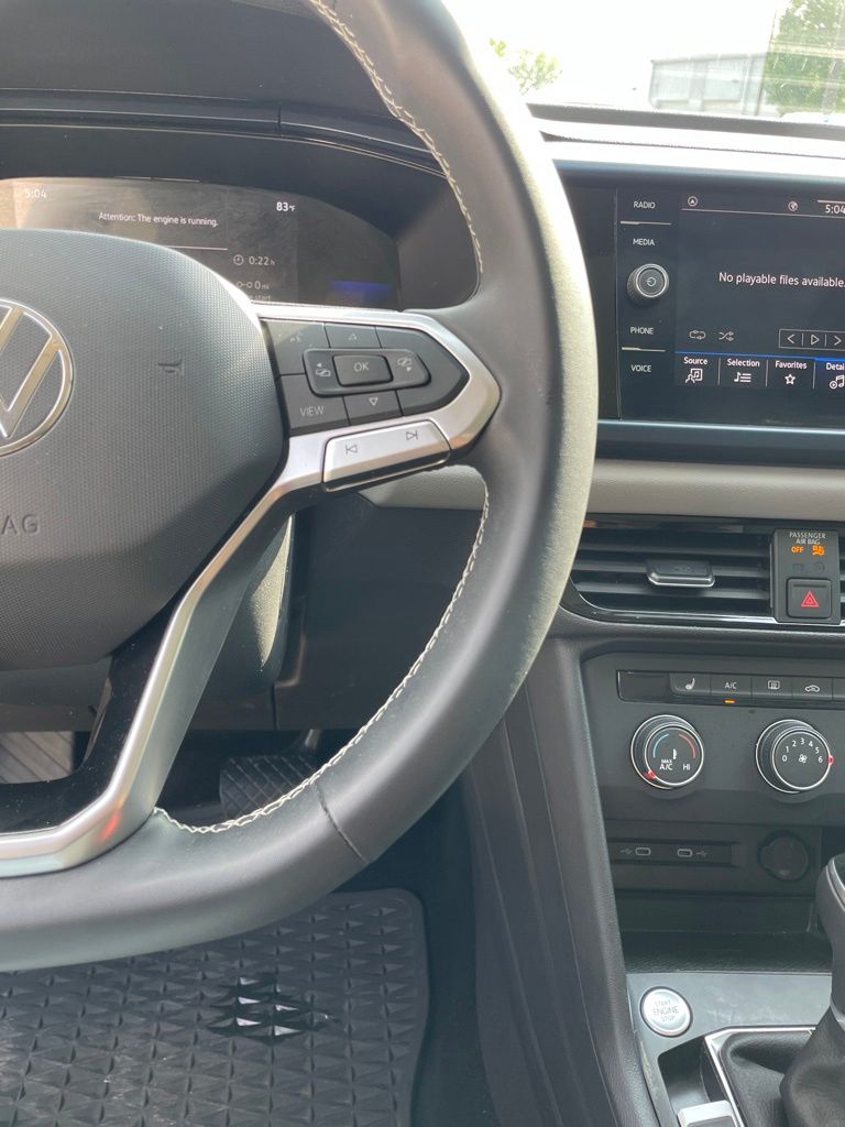 Used Car 2022 Volkswagen Taos  1.5t Se For Sale Under $20,000 In Georgetown, Texas