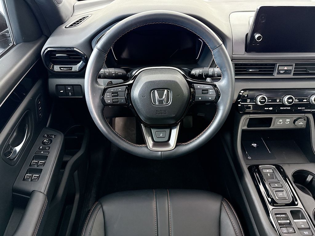 Thumbnail: 2025 Honda Pilot - 10