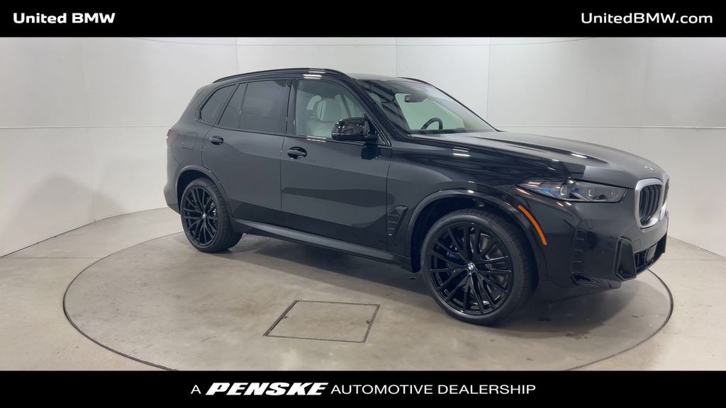 2025 BMW X5 M60i 2