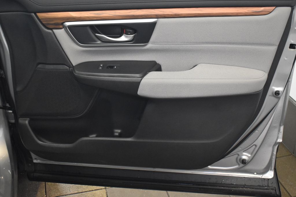 2022 Honda CR-V EX 31