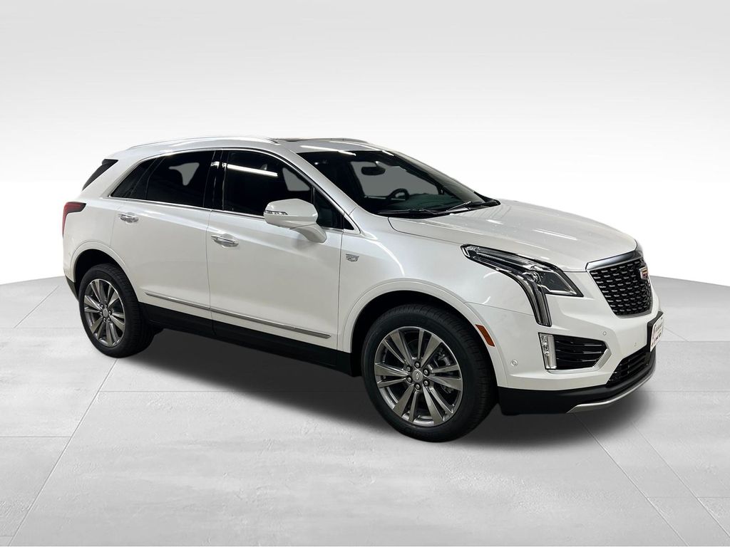 Crystal White Tricoat 2026 Cadillac XT5 SUV / Crossover Four-Wheel Drive 9-Speed Automatic