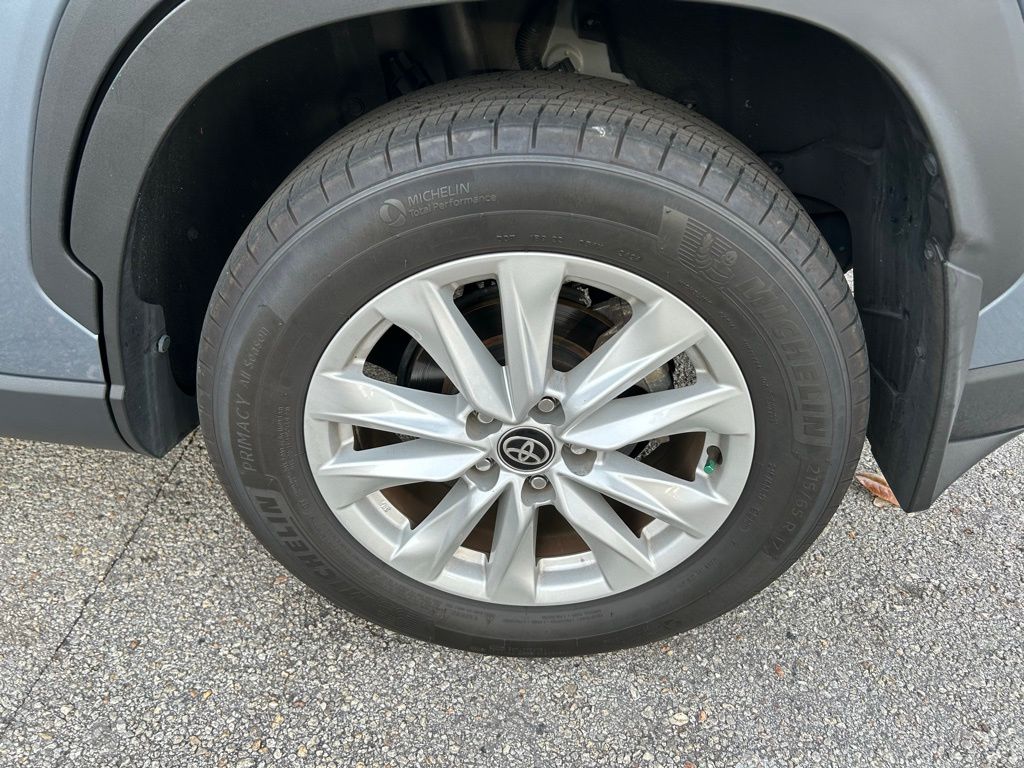 Thumbnail: 2024 Toyota Corolla Cross - 9