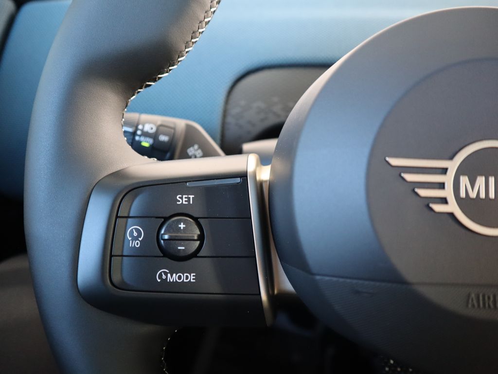 Thumbnail: 2026 MINI Cooper Countryman - 11