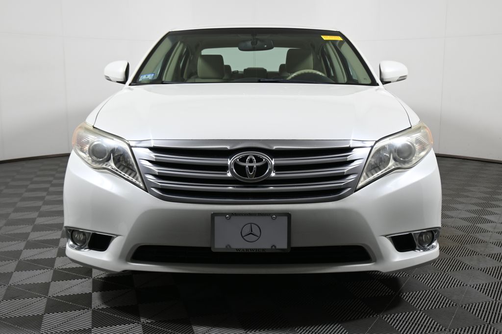 Thumbnail: 2011 Toyota Avalon - 9