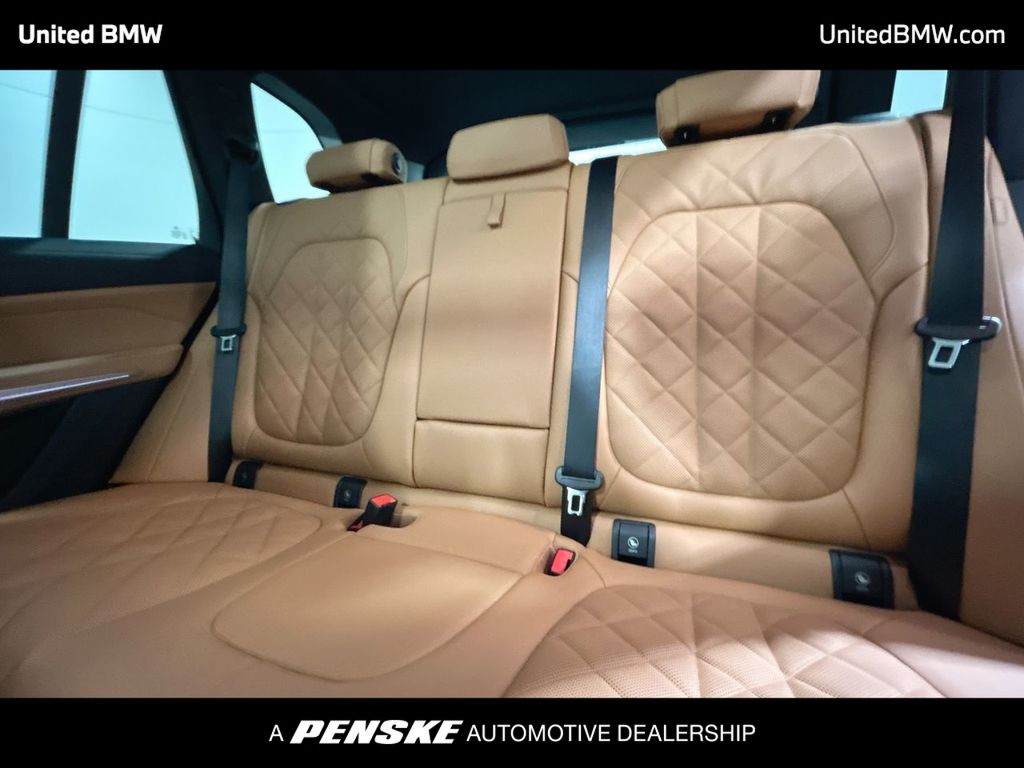 Thumbnail: 2026 BMW X5 - 21