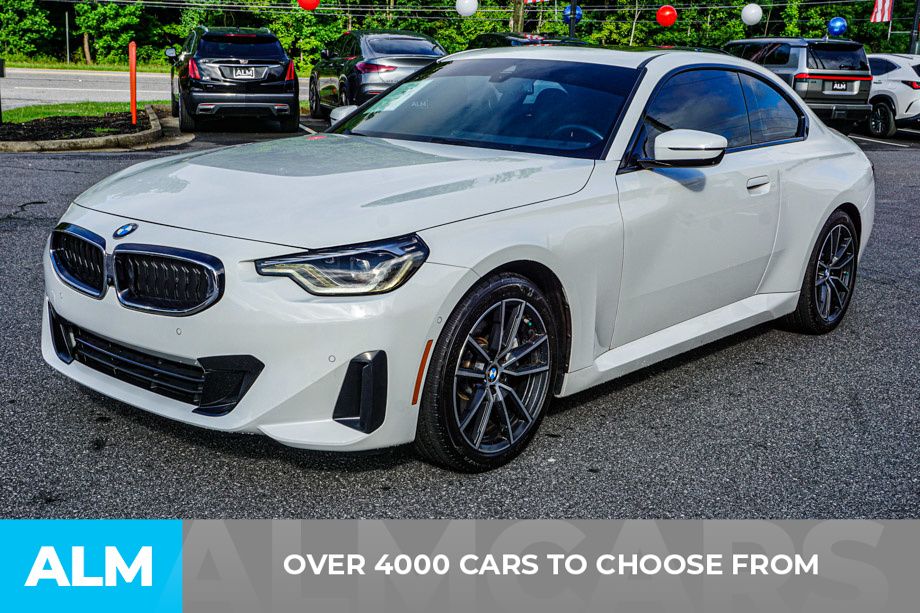 Used 2024 White BMW 230i image 3
