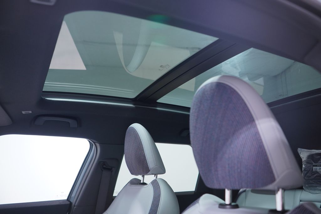 Thumbnail: 2026 MINI Cooper Countryman - 8