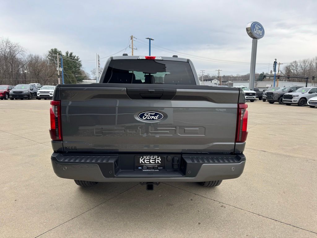 View vehicle photo 5