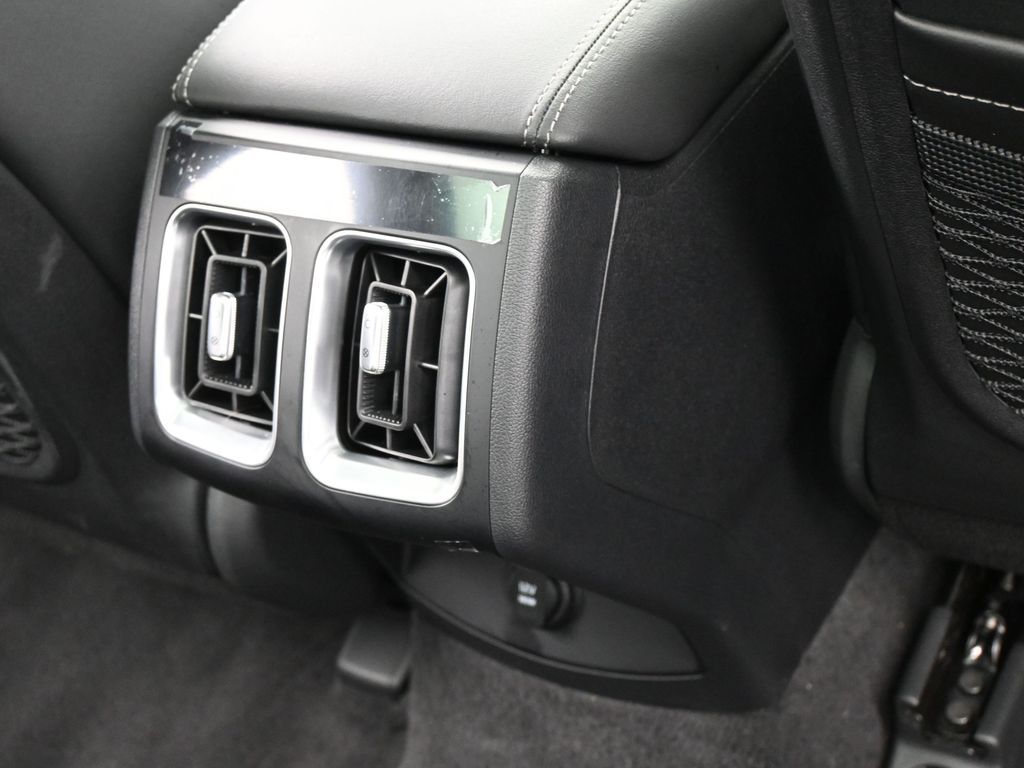 New 2025 Glacial White Pearl Kia EX image 43