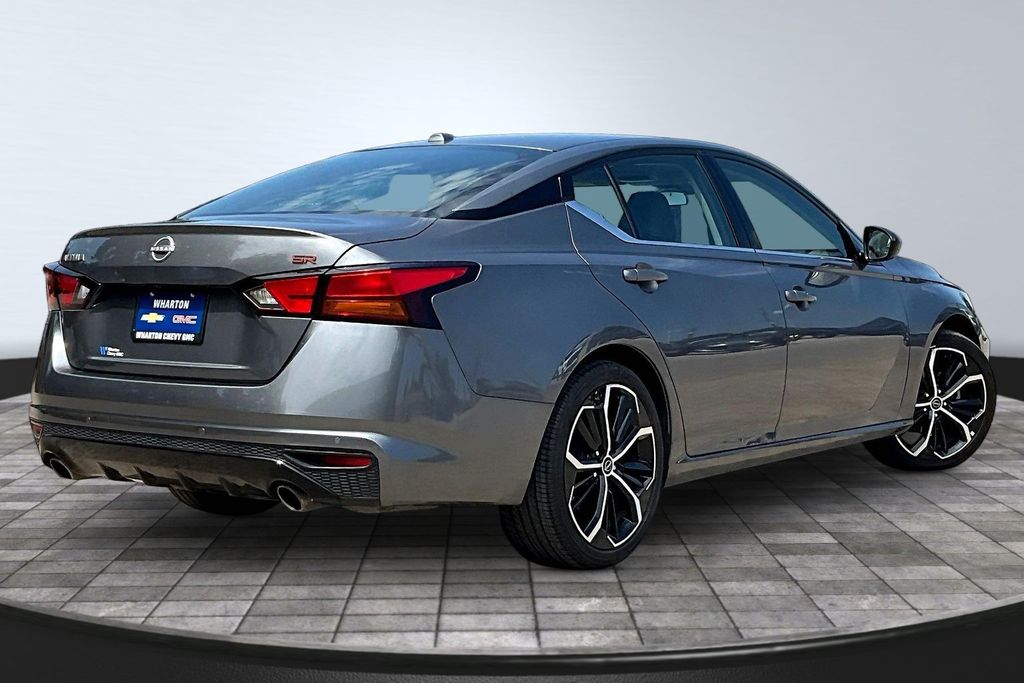 2025 Nissan Altima 2.5 SR - 6