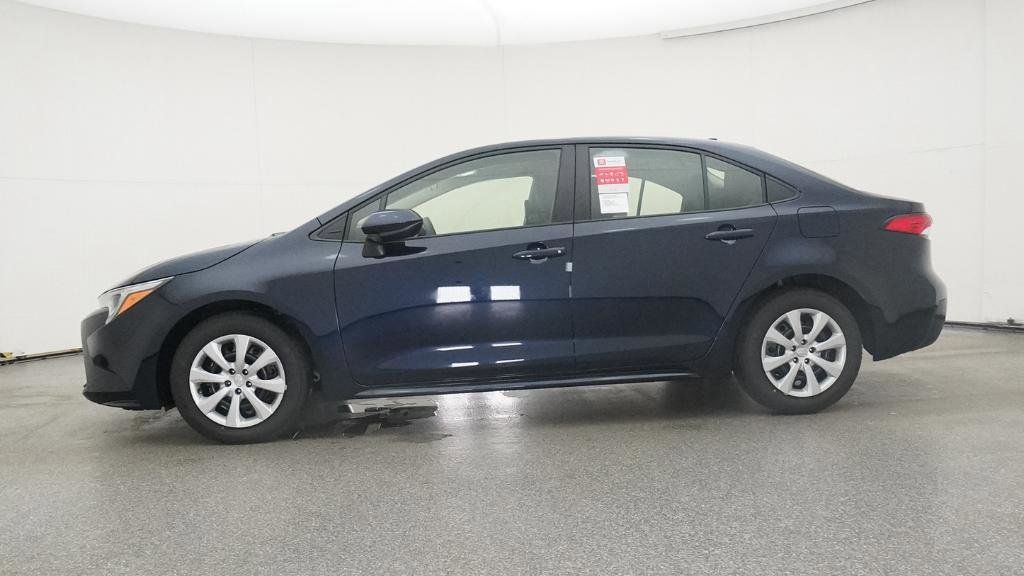2025 Toyota Corolla LE 19