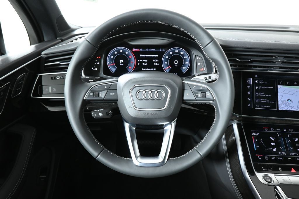 Thumbnail: 2026 Audi Q7 - 14