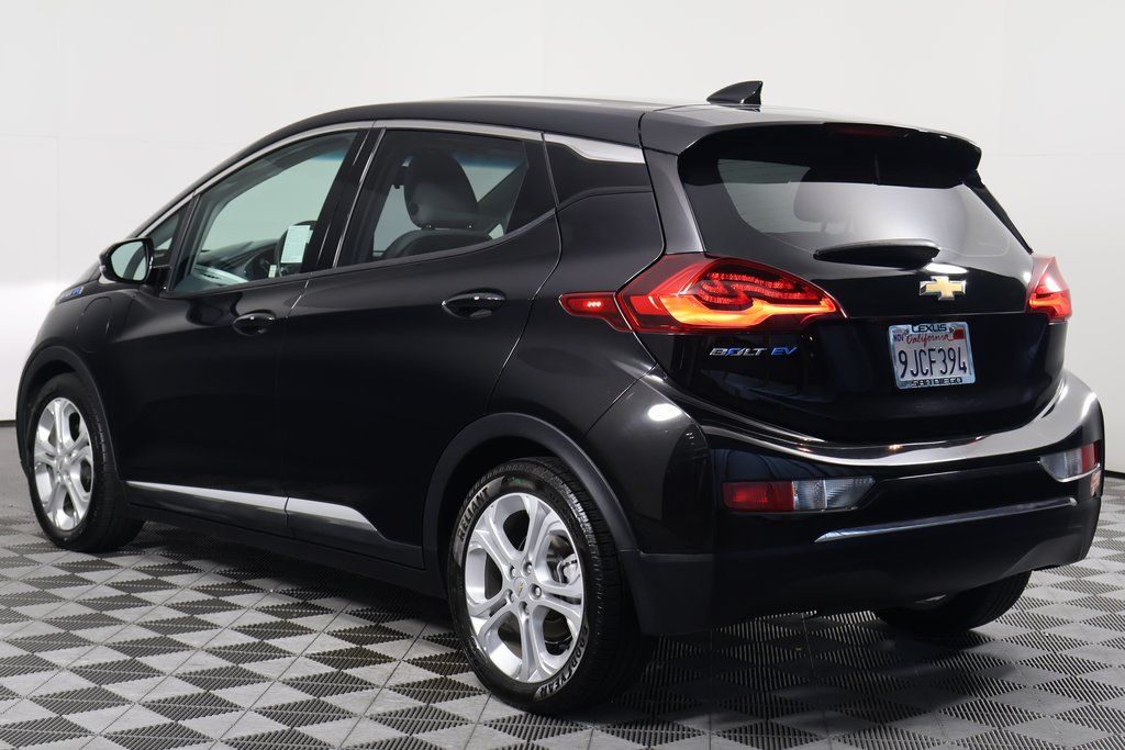 Thumbnail: 2018 Chevrolet Bolt EV - 6