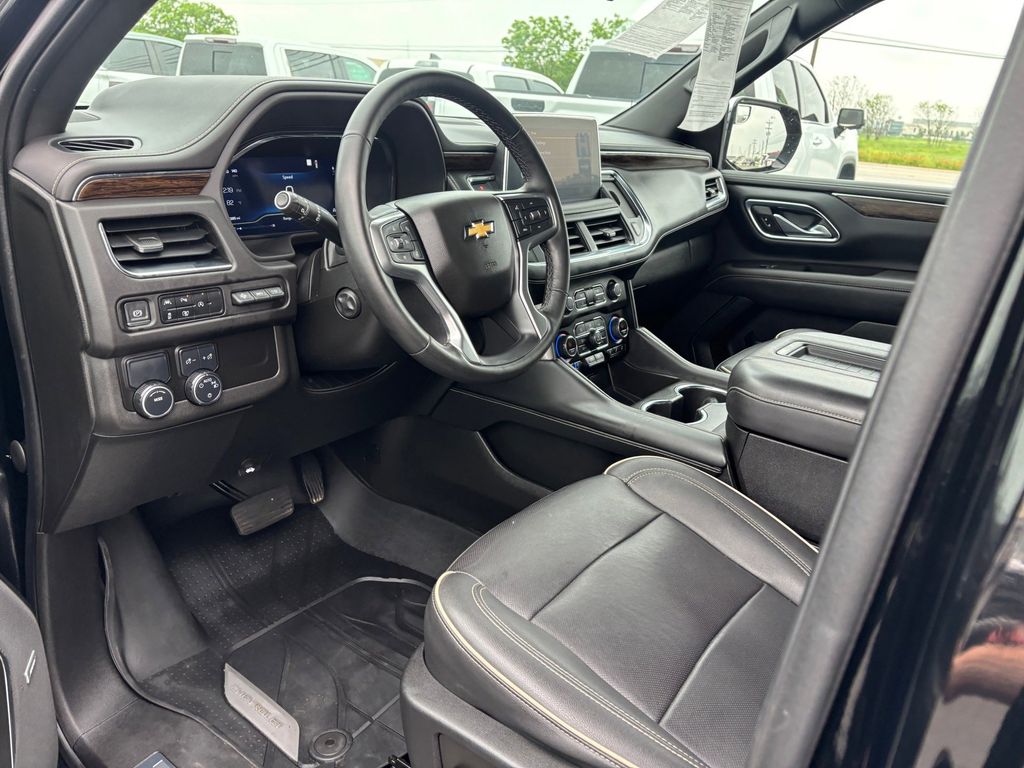 Used Car 2023 Chevrolet Suburban  Premier For Sale Under $50,000 In Austin, Texas