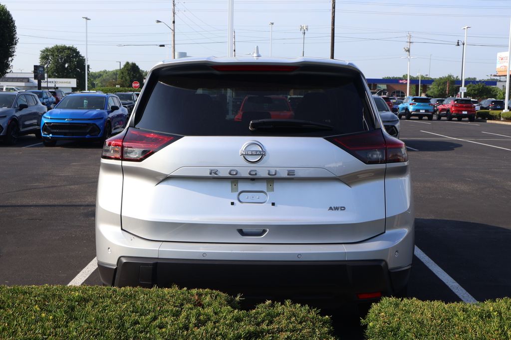 Thumbnail: 2025 Nissan Rogue - 8