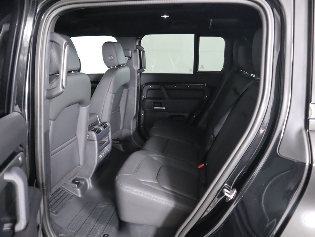 Thumbnail: 2025 Land Rover Defender - 22