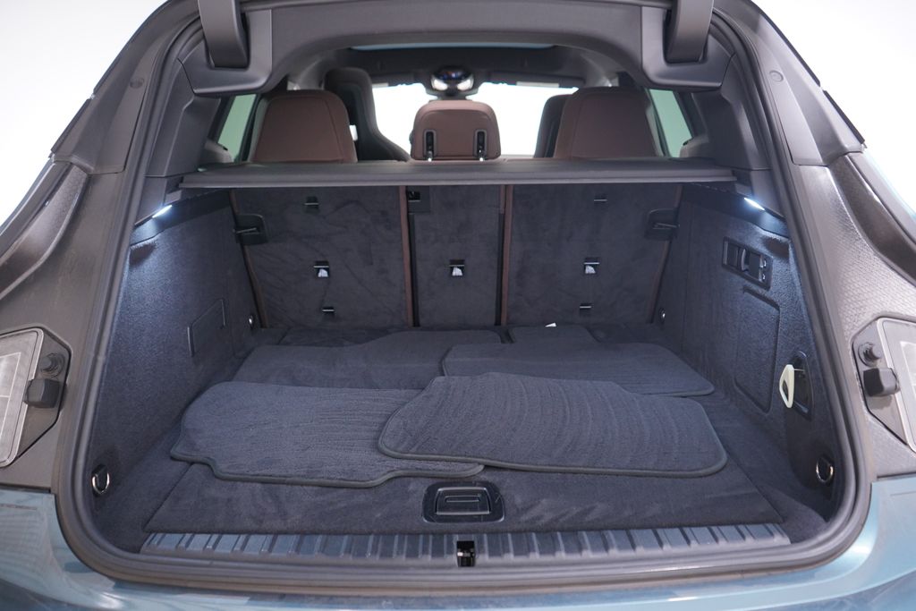 Thumbnail: 2023 BMW iX - 22