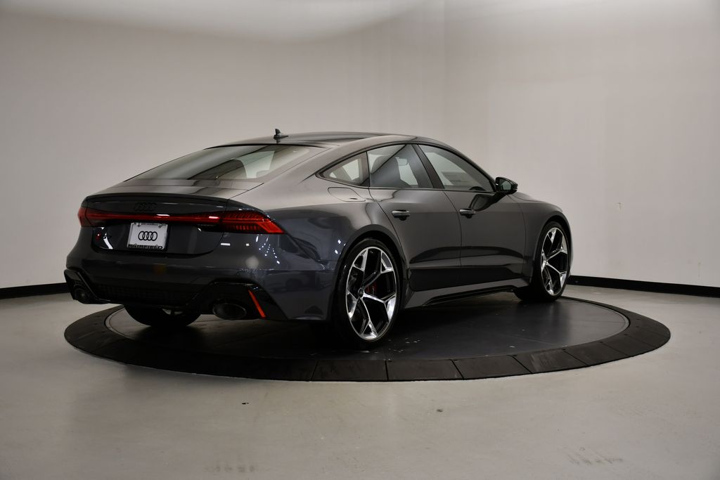 Thumbnail: 2025 Audi RS 7 - 5